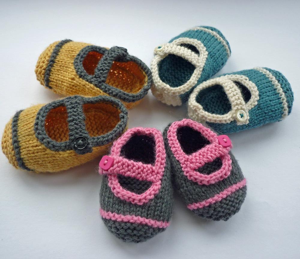Avery Single Strap Baby Shoes Knitting pattern by Julie ...