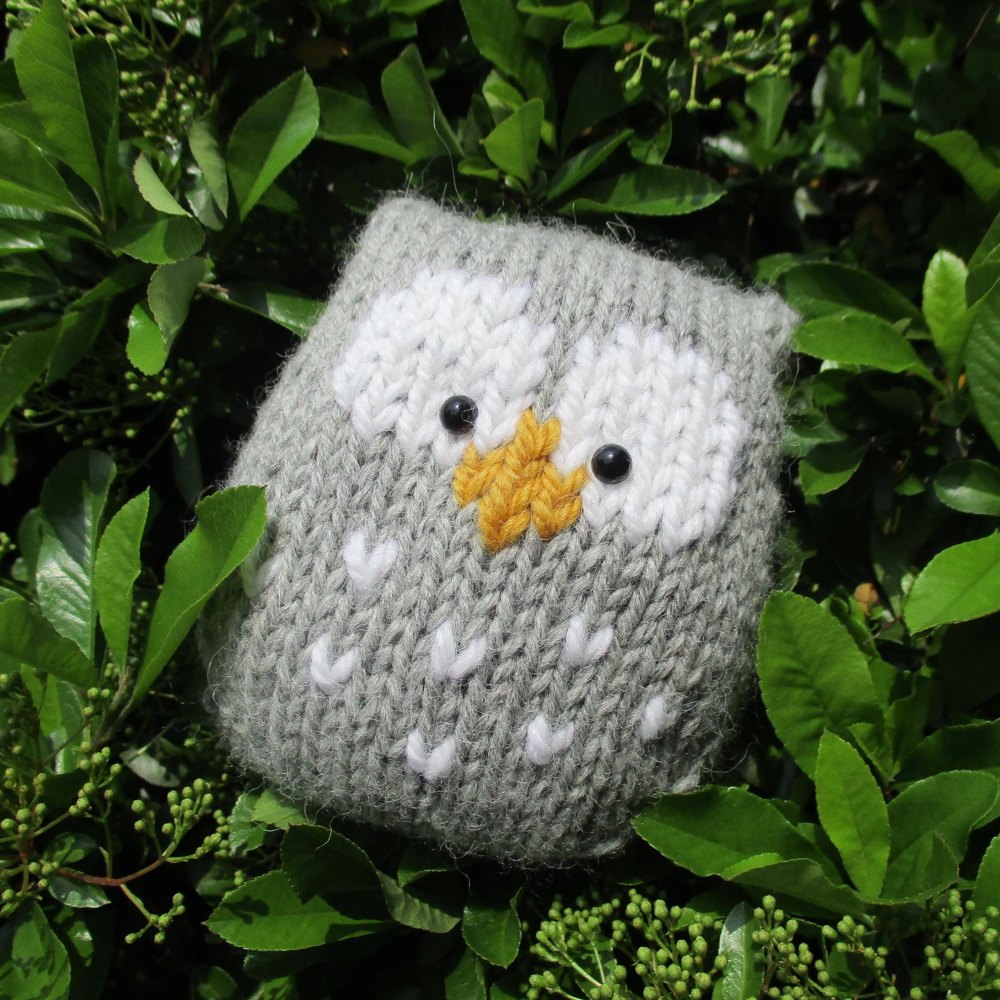 Stuffy Owl Knitting pattern by Amanda Berry